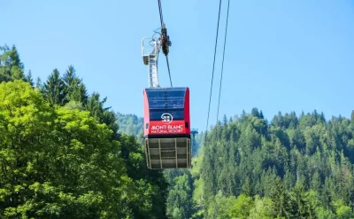 Les Houches - cable car in the village to go up to the Prarion plateau, Mont Blanc