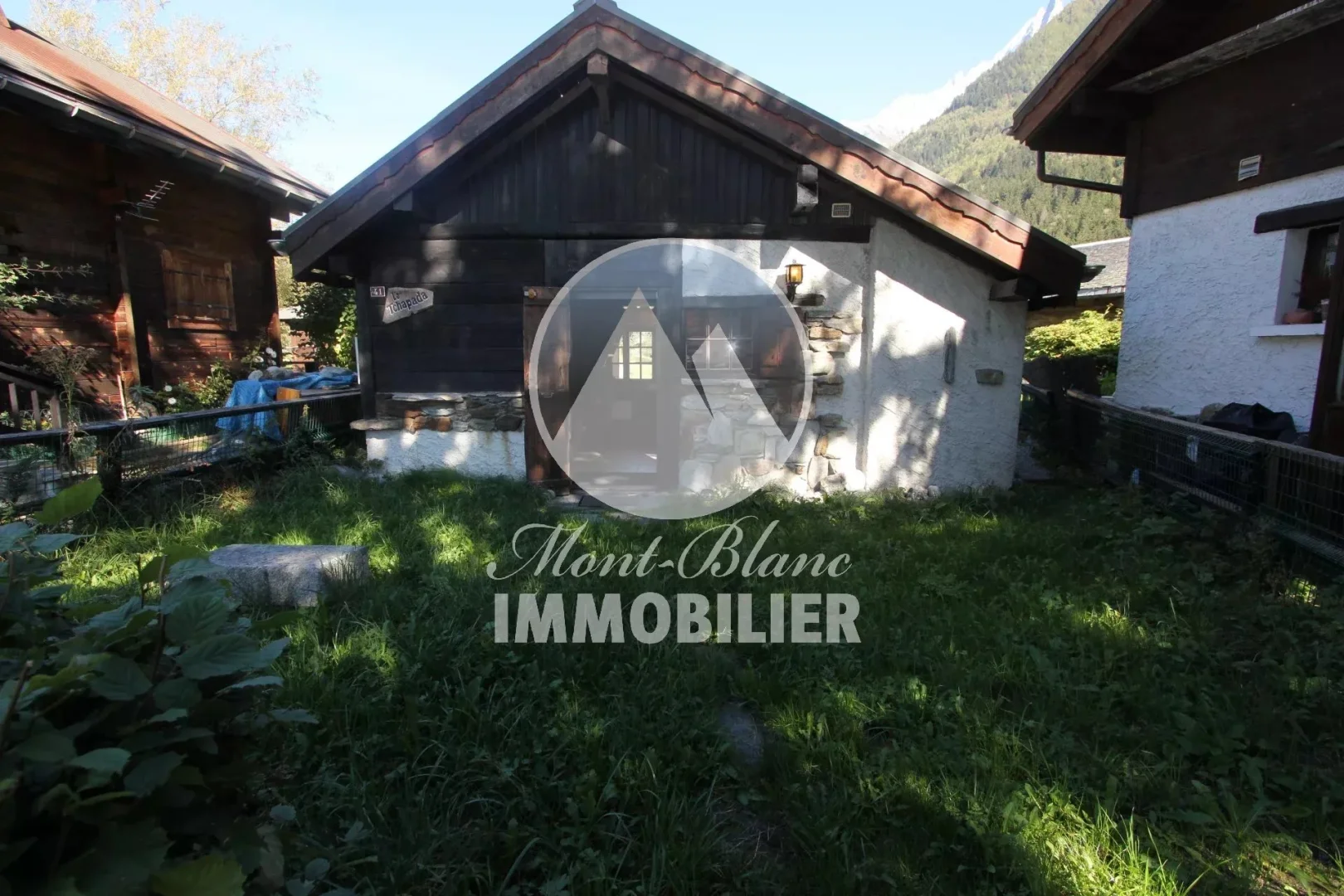 - Photo principale